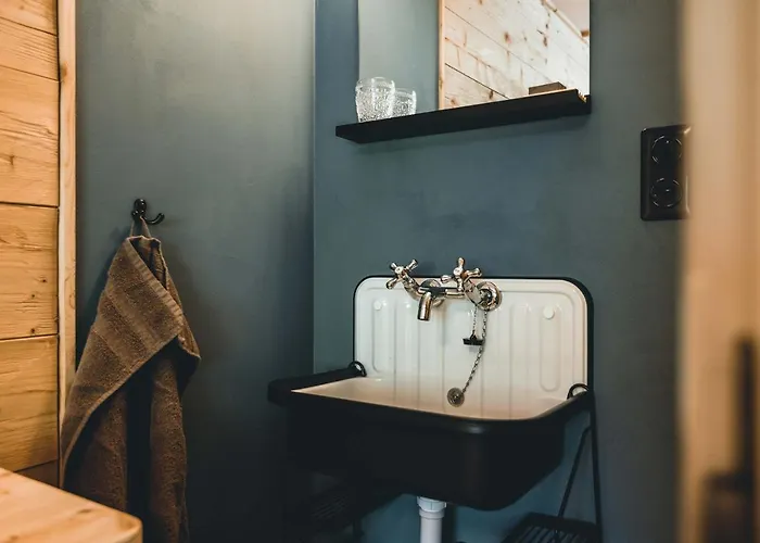 Alpenblick Bergrestaurant & Hotell *