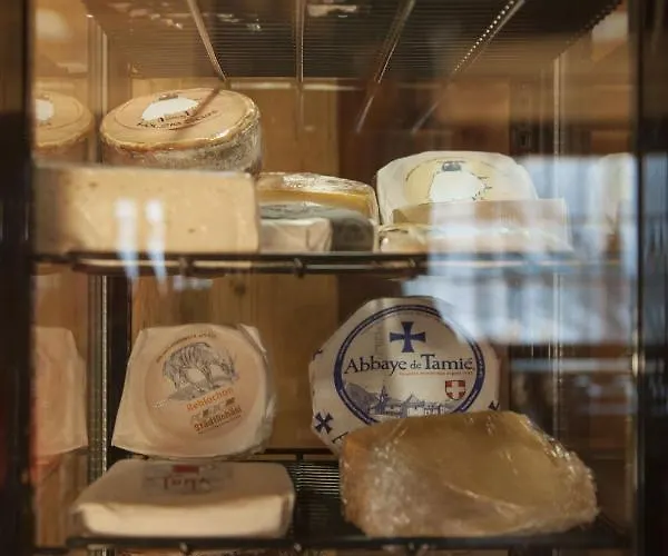 Alpenblick Bergrestaurant & Hotell *