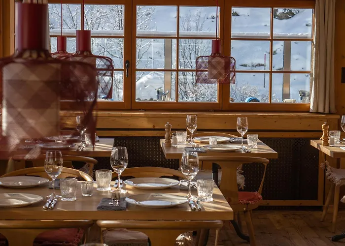 Alpenblick Bergrestaurant & Hotell Arosa